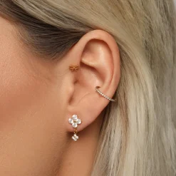Elegant Tie Piercing | Titan