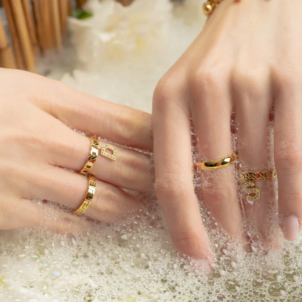 Letter Ring | 18K vergoldet