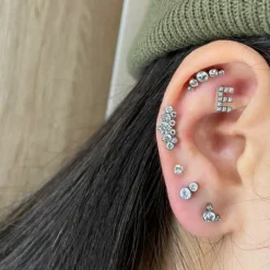 Luxury Piercing | Titan