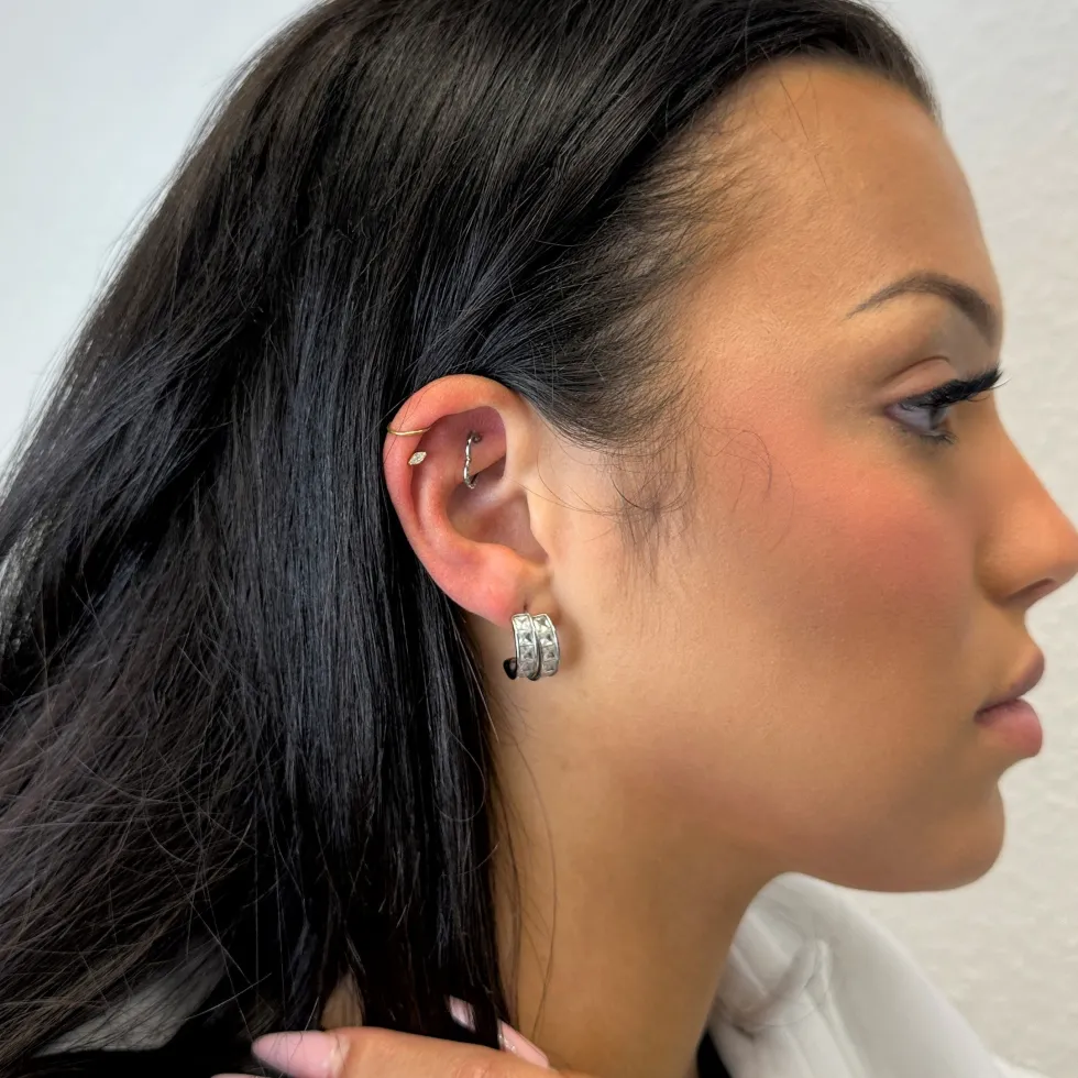 Single Stone Piercing | Titan