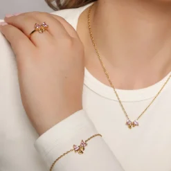 Sweet Bow Halskette | 18K vergoldet